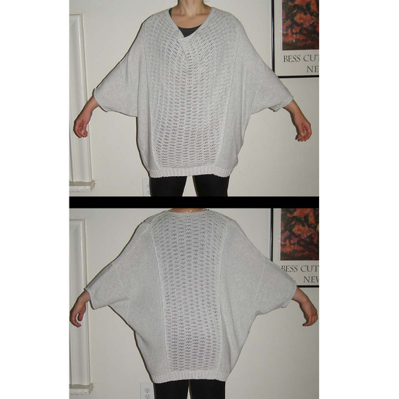 New Calvin Klein light gray oversized sweater Larg - Picture 3 of 7